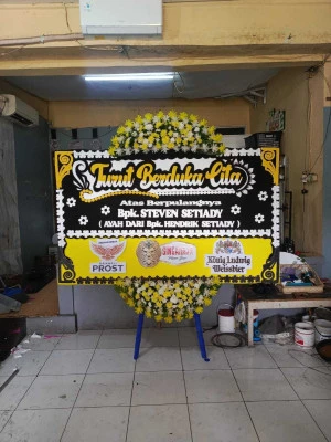 Papan Bunga di Bentarsari Salem